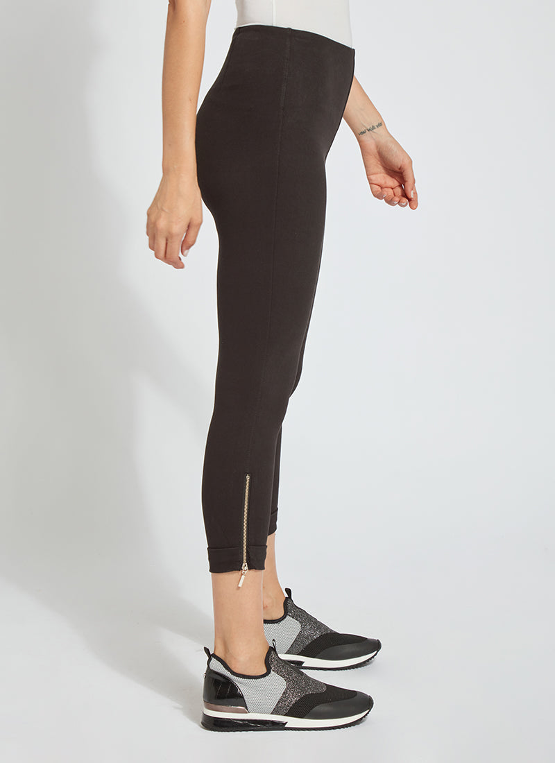 Buy P&J Fashion Women Zipper Pocket Black Color Ankle Length Leggings (NO  Pocket, ONLY Zipper DSN) at Amazon.in