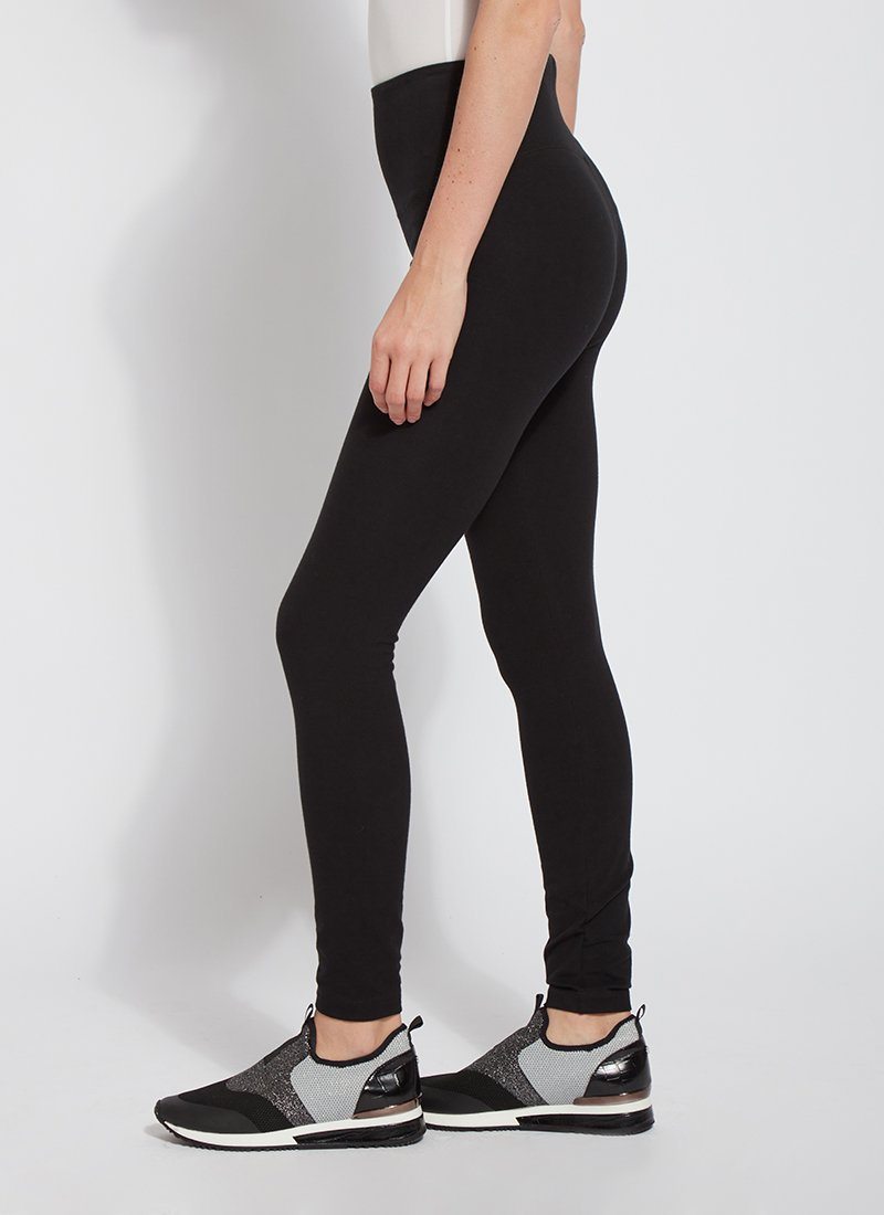 DailyWear Womens Solid Knee Length Short Yoga Cotton Leggings Black, 2Xlarge